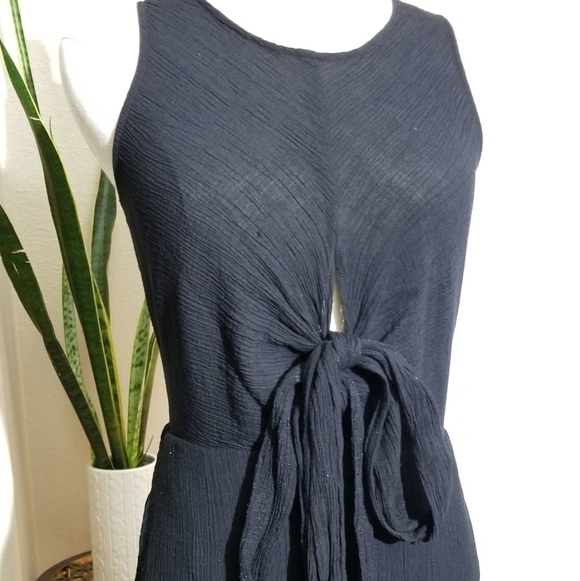 LUSH Black Sleeveless Jumpsuit Rompers,  Medium - Picture 4 of 11